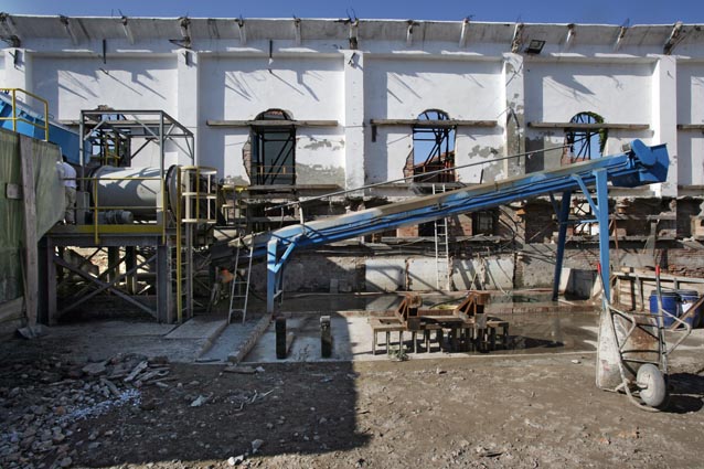immagine delle bonifiche alle ex Conterie immagine delle bonifiche alle ex Conterie