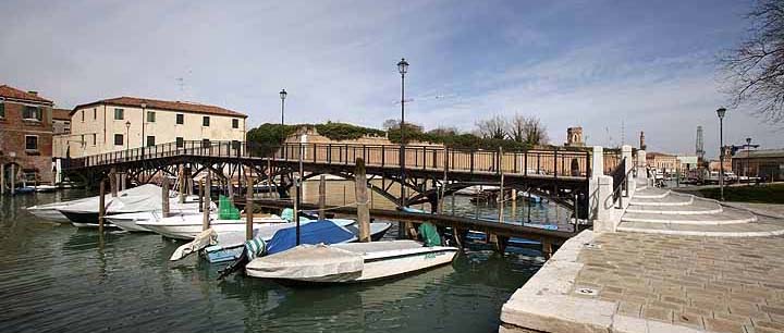 immagine del nuovo ponte di San Pietro immagine del nuovo ponte di San Pietro
