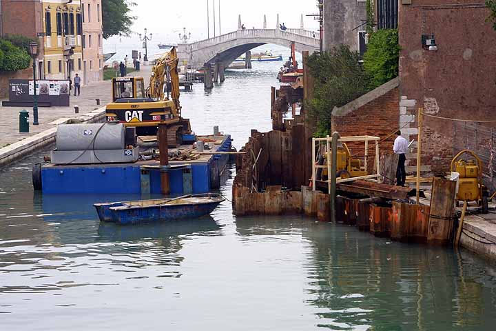 immagine di rio e ponte dell’Arsenale immagine di rio e ponte dell’Arsenale
