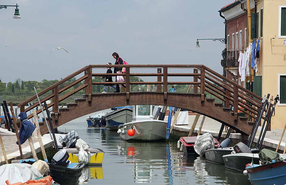 immagine di ponte Pontinello a Burano immagine di ponte Pontinello a Burano