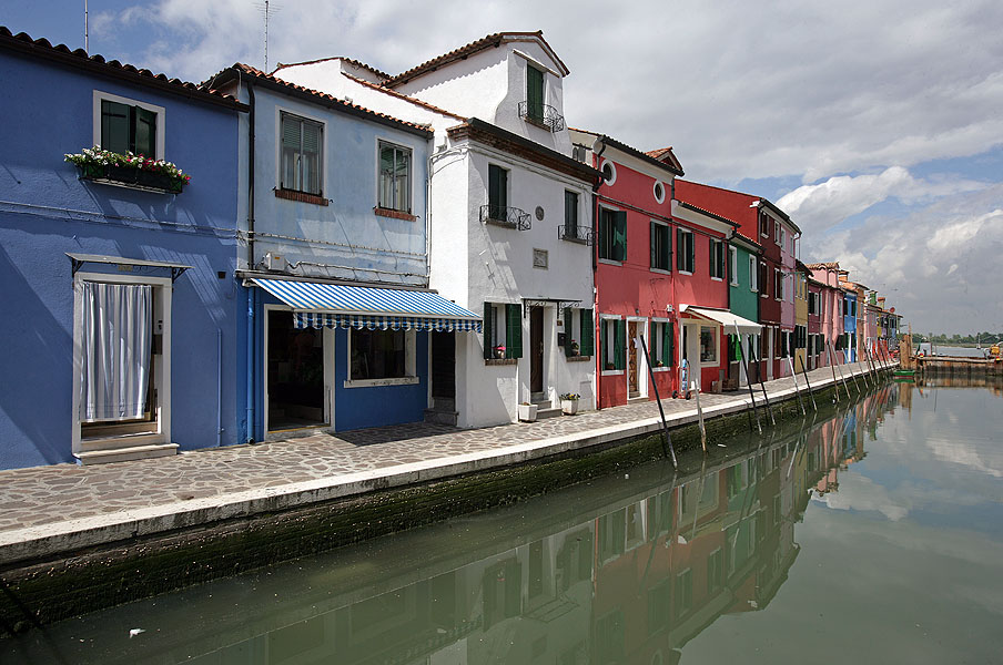 immagine di una fondamenta a Burano lotto 5 stralcio 2 immagine di una fondamenta a Burano lotto 5 stralcio 2